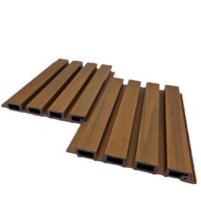 26-220 WPC FALBURKOLAT - ARANYTÖLGY